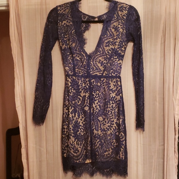 Super sexy lace cocktail dress - Picture 3 of 6